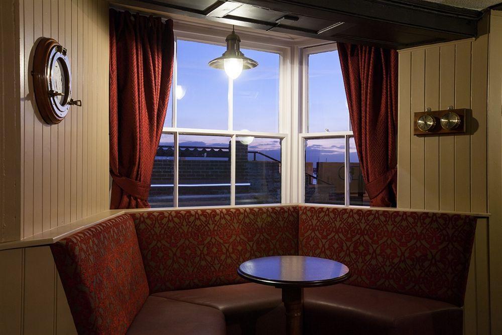Anchor Hotel Burnham-on-Crouch Экстерьер фото